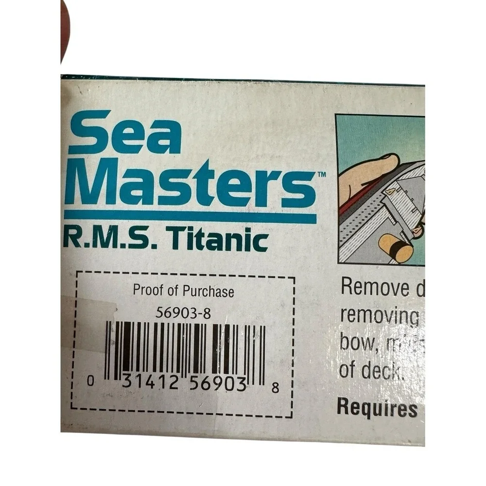 Vintage Seamasters R.M.S Titanic rare Battery Operated Ship Toy New Damaged Box
